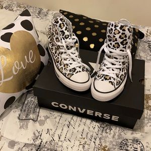 Cheetah print high top Converse sneakers